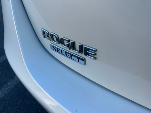 Used 2014 Nissan Rogue 2WD S image 12