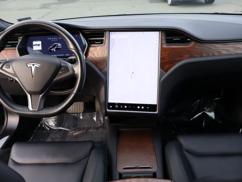 Used 2021 Tesla Model S Long Range Plus image 17