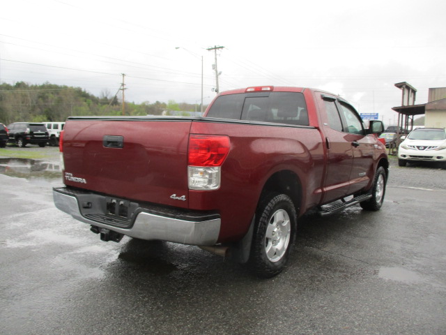Used 2010 Toyota Tundra SR5 AWD/4WD image 6