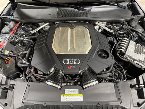 Used 2021 Audi RS 6 AWD/4WD image 38