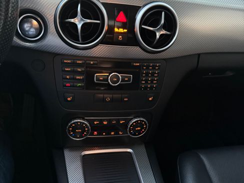 Used 2015 Mercedes-Benz GLK 350 image 15