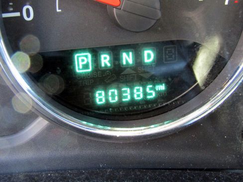 Used 2015 Jeep Wrangler Altitude image 25