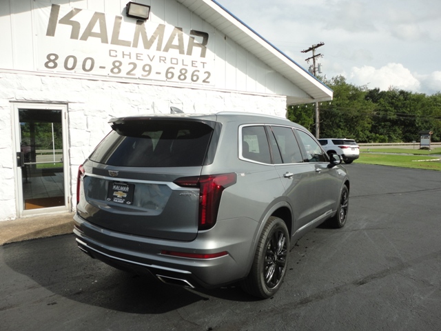 Used 2022 Cadillac XT6 AWD Premium Luxury image 10