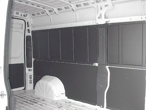 Used 2024 RAM ProMaster 2500 image 17