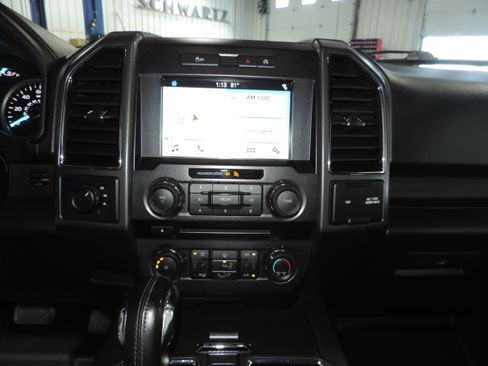 Used 2018 Ford F150 4x4 SuperCrew XLT image 38
