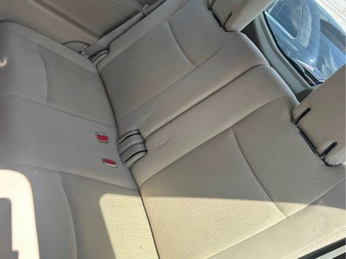 Used 2013 Nissan Pathfinder FWD image 10