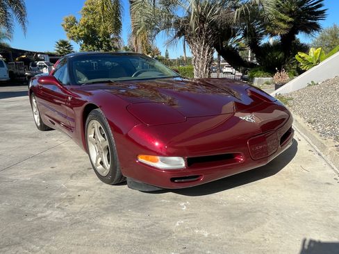Used 2003 Chevrolet Corvette image 17
