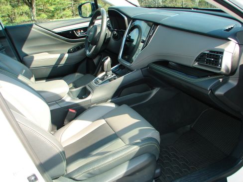 Used 2023 Subaru Outback Onyx Edition XT image 11