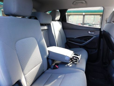 Used 2015 Hyundai Santa Fe Sport image 22