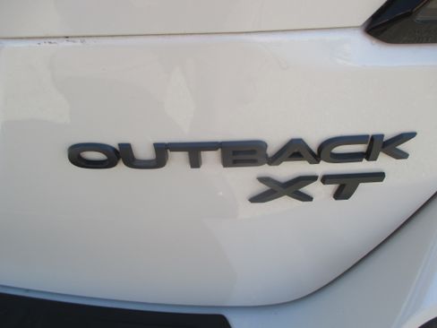 Used 2020 Subaru Outback Onyx Edition XT image 13