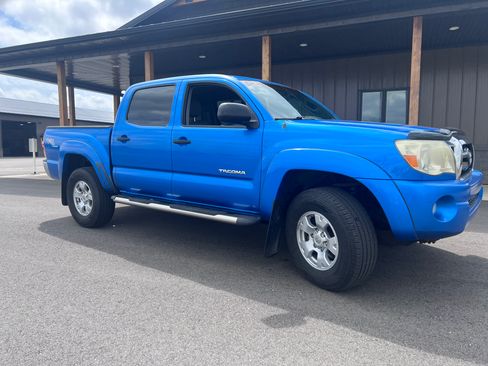 Used 2007 Toyota Tacoma AWD/4WD image 7