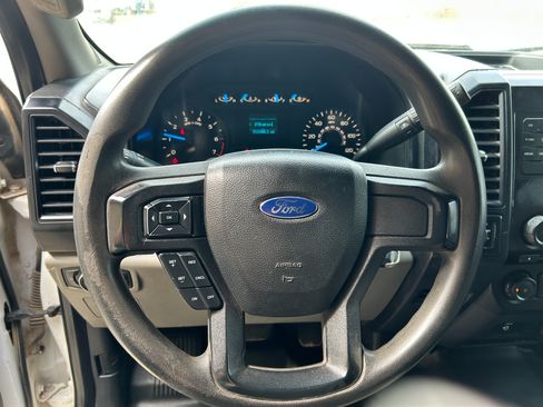 Used 2015 Ford F150 AWD/4WD image 9