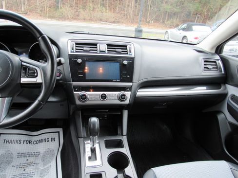 Used 2017 Subaru Legacy 2.5i Sport AWD/4WD image 21