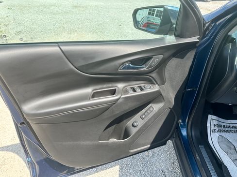 Used 2021 Chevrolet Equinox Premier image 10