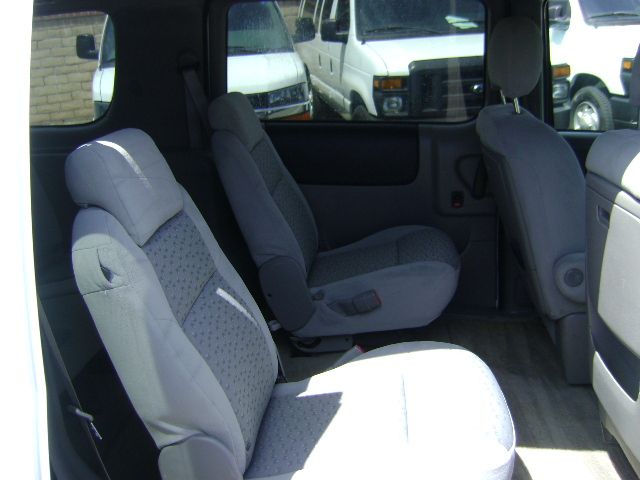 Used 2008 Chevrolet Uplander LS Minivan 4D FWD image 7