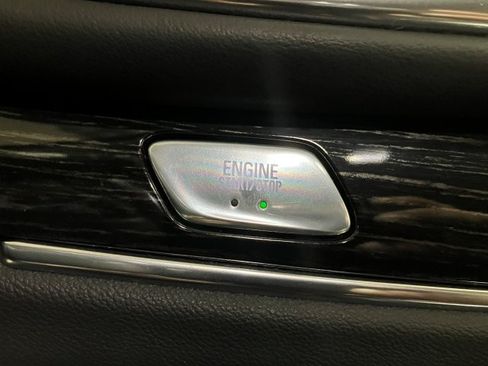 Used 2020 Buick Enclave Avenir image 17