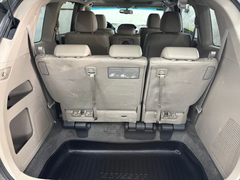 Used 2011 Honda Odyssey EX-L image 18