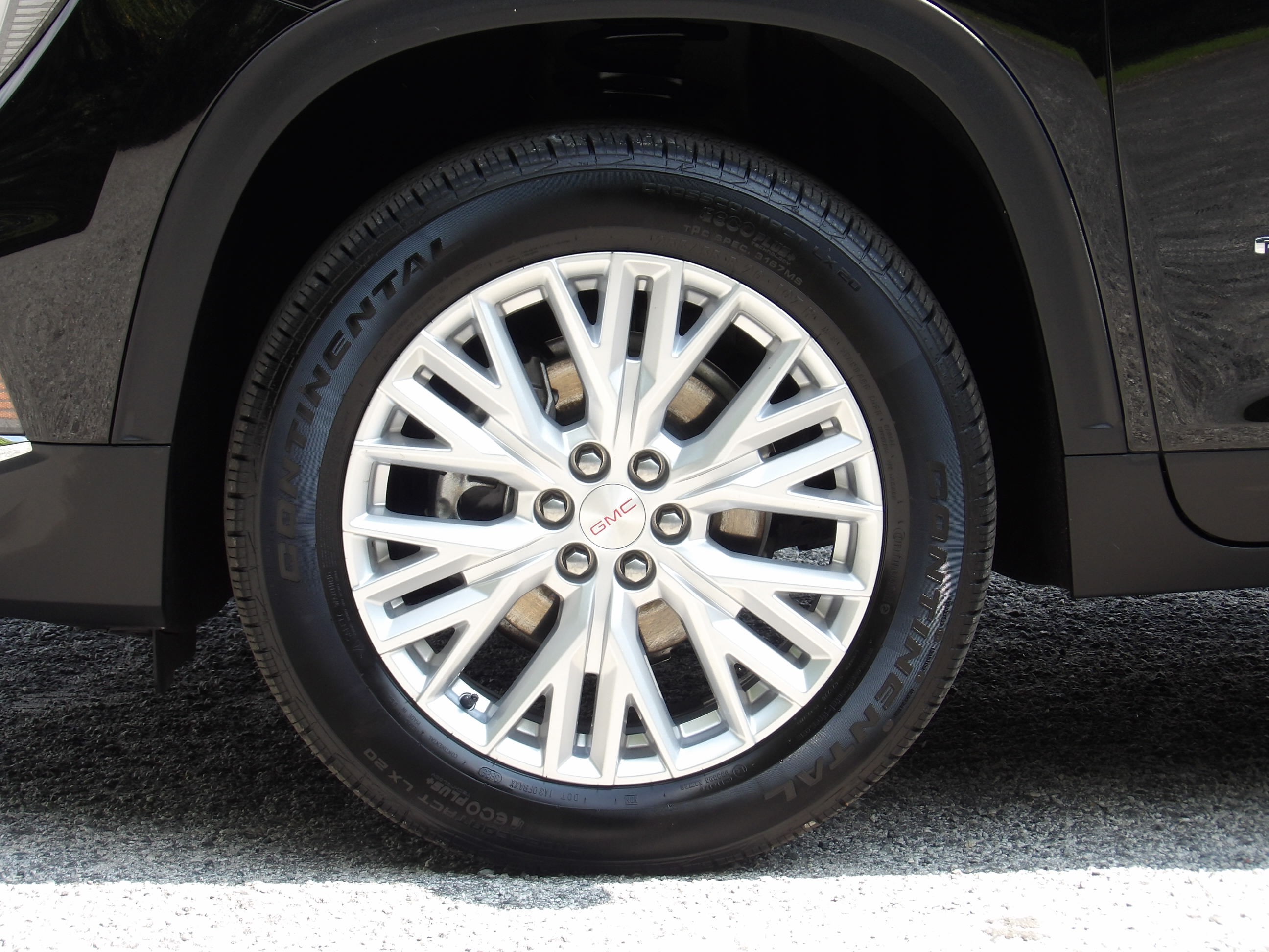 Used 2026 GMC Acadia FWD Elevation image 8