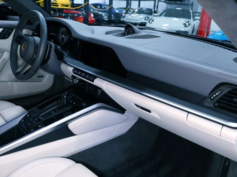 Used 2022 Porsche 911 Turbo image 26
