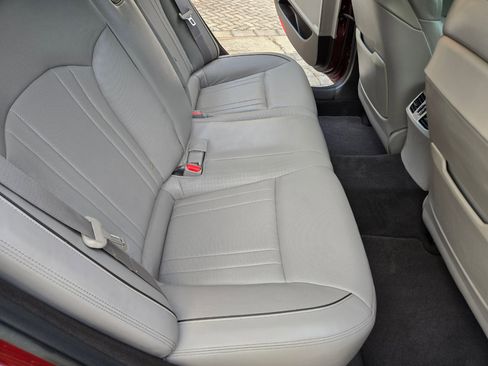 Used 2015 Hyundai Genesis 3.8 image 40