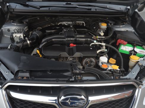 Used 2013 Subaru XV Crosstrek 2.0i Limited image 20