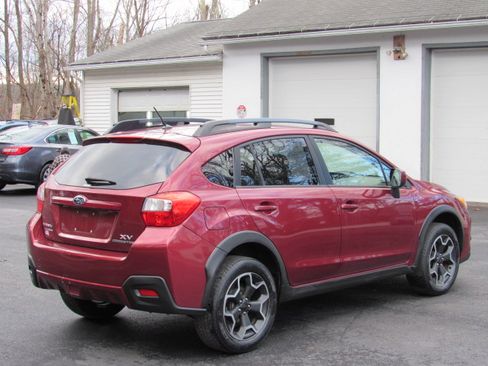 Used 2013 Subaru XV Crosstrek 2.0i Limited image 10