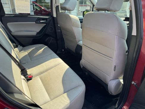 Used 2016 Subaru Forester 2.5i Limited AWD/4WD image 17