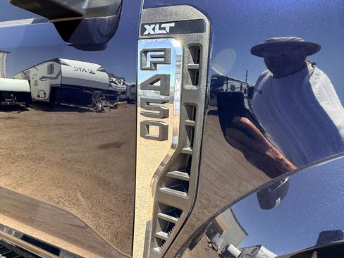 Used 2023 Ford F450 XLT AWD/4WD image 15