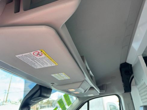 Used 2021 Ford Transit 250 image 16
