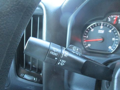 Used 2019 Chevrolet Silverado 1500 LD image 44