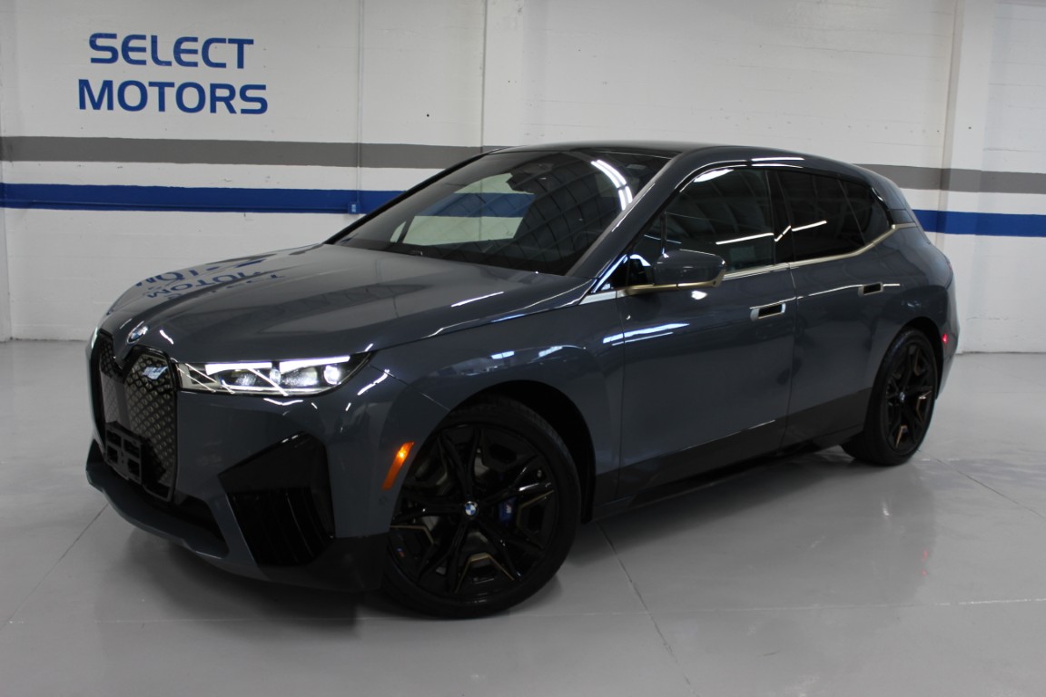 Used 2024 BMW iX M60 AWD/4WD image 3