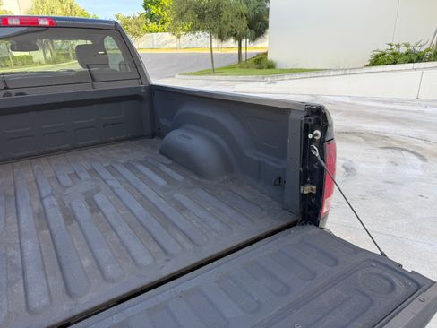 Used 2013 RAM 1500 ST RWD image 44