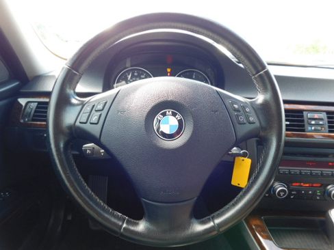 Used 2011 BMW 335d Sedan RWD image 14