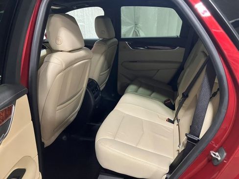 Used 2019 Cadillac XT5 Luxury image 21