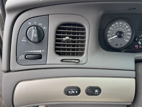 Used 2008 Mercury Grand Marquis LS image 4