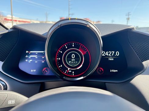 Used 2023 Aston Martin V8 Vantage image 15