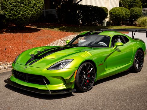 Used 2017 Dodge Viper GTC image 40