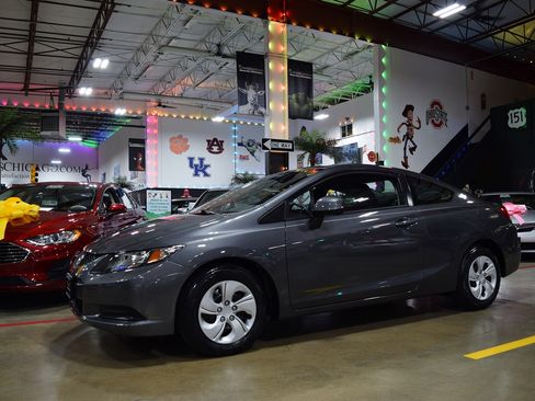 Used 2013 Honda Civic LX Coupe image 11