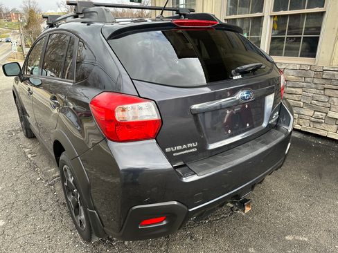 Used 2013 Subaru XV Crosstrek 2.0i Premium image 8