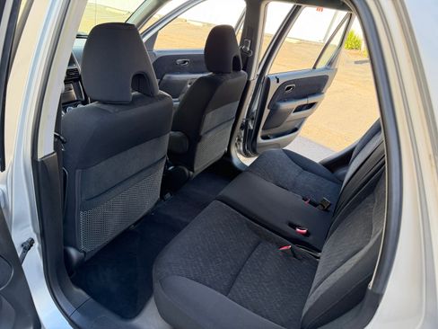 Used 2005 Honda CR-V LX image 25