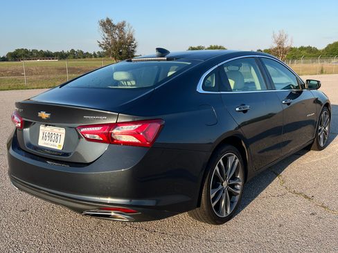 Used 2020 Chevrolet Malibu Premier FWD image 10