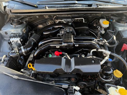 Used 2015 Subaru Impreza 2.0i Premium image 9