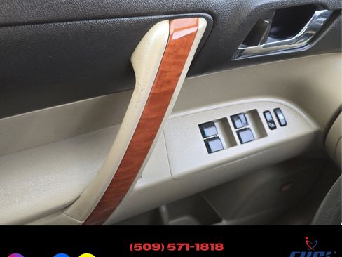Used 2009 Toyota Highlander Limited image 17
