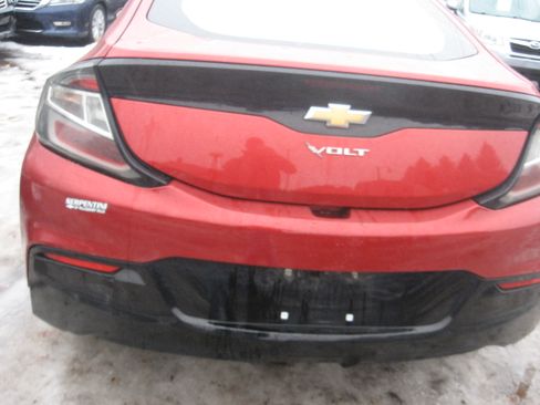 Used 2018 Chevrolet Volt LT image 5