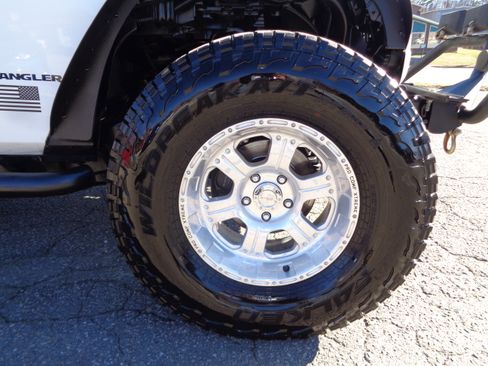 Used 2008 Jeep Wrangler X image 27