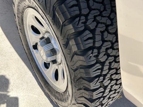 Used 2004 Chevrolet Silverado 1500 LS image 20