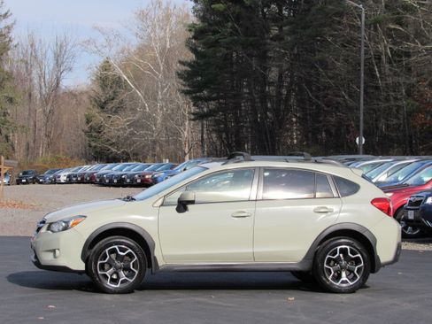 Used 2013 Subaru XV Crosstrek 2.0i Limited image 5