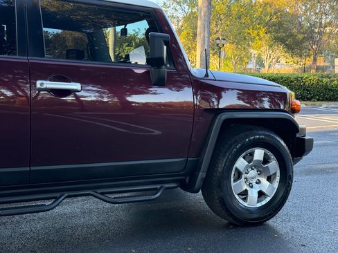 Used 2007 Toyota FJ Cruiser image 46