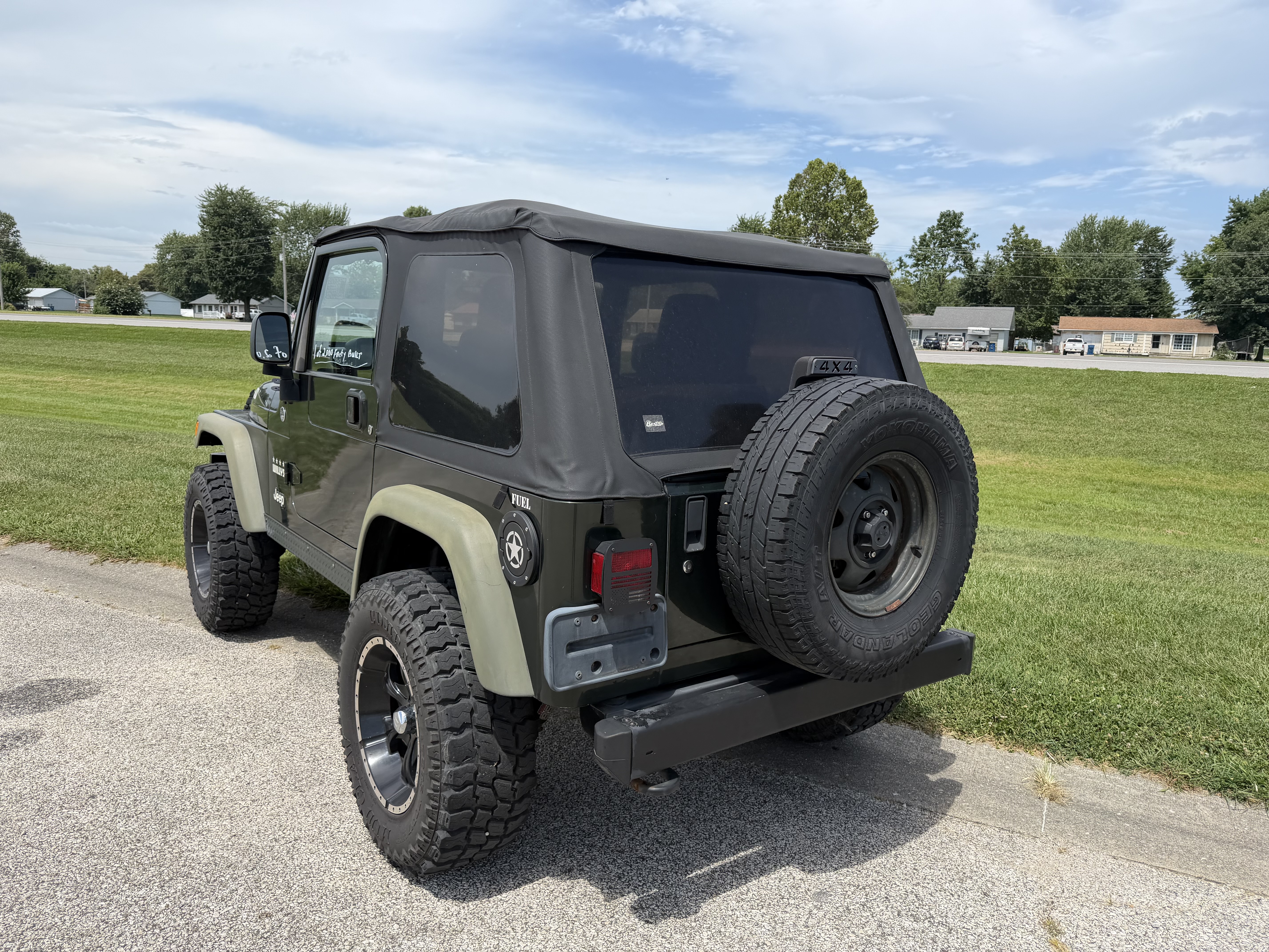 Used 2005 Jeep Wrangler 4WD Willys image 3
