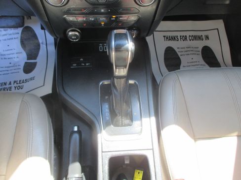 Used 2019 Ford Ranger Lariat image 10